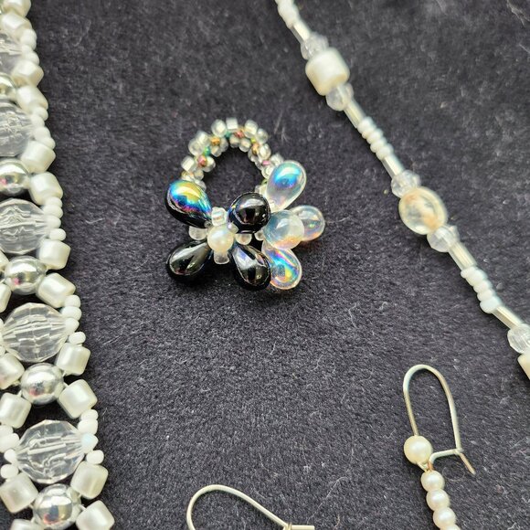 BFD Beaded Set of Jewelry In White Tones - Picture 5 of 8